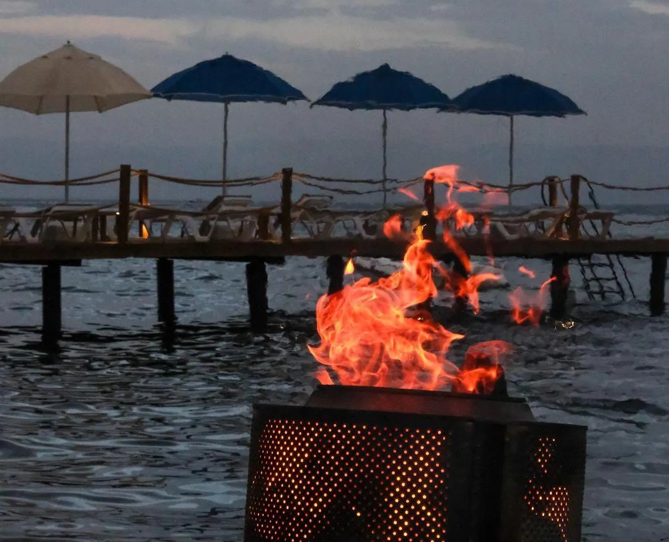 Lopera Beach Hotel Edremit