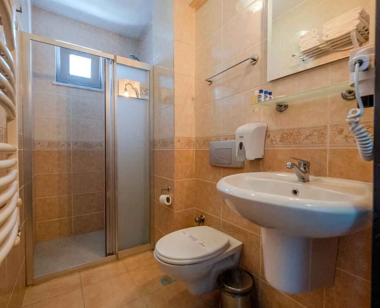 Lopera Beach Hotel Edremit   Edremit (Balikesir)